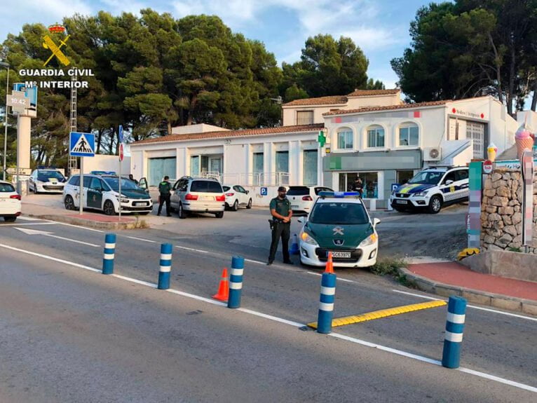 Amplio dispositivo Guardia Civil en Moraira