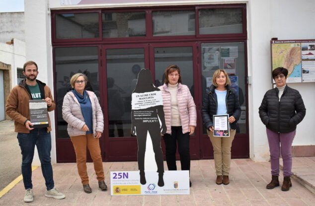 Imagen: Benitatxell presenta su campaña ‘¡Implícate contra las violencias machistas!’ para el 25N l Nuria Moncho