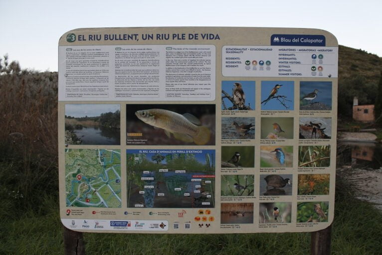 Cartell informativo del río Bulent