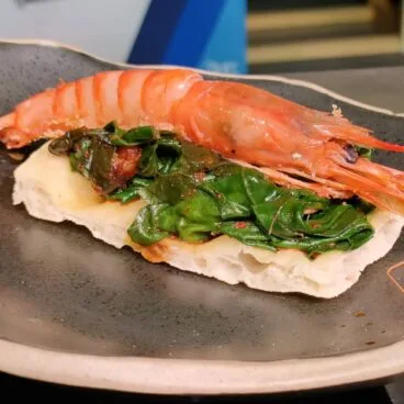 Coca con gamba roja de Dénia