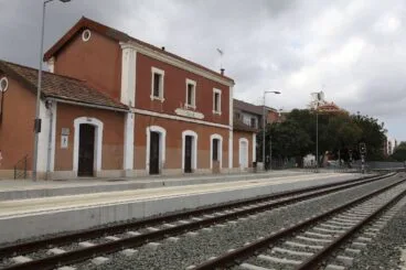 estacion de tren en gata de gorgos