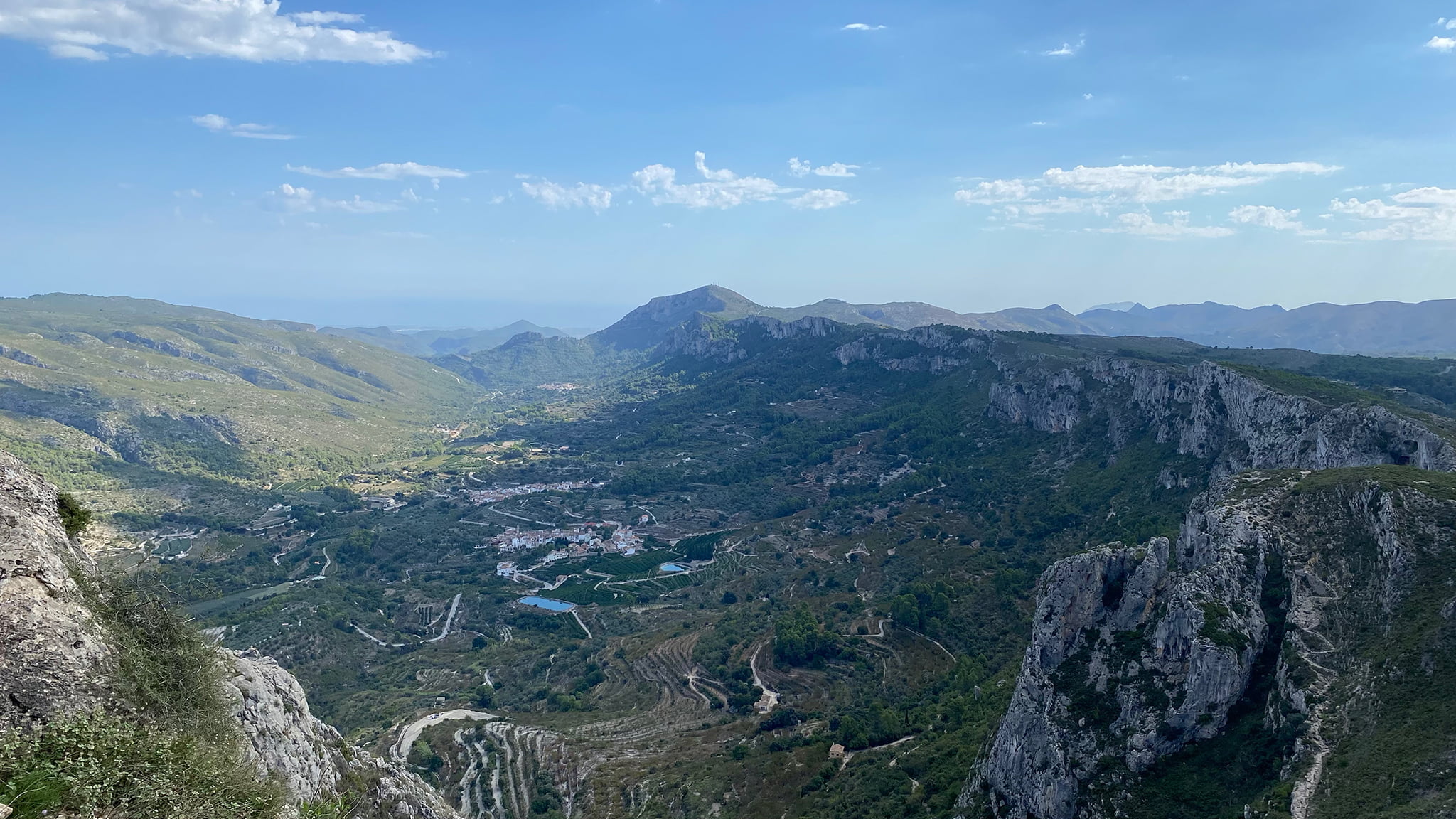 la marina alta desde la pena forada vall de gallinera