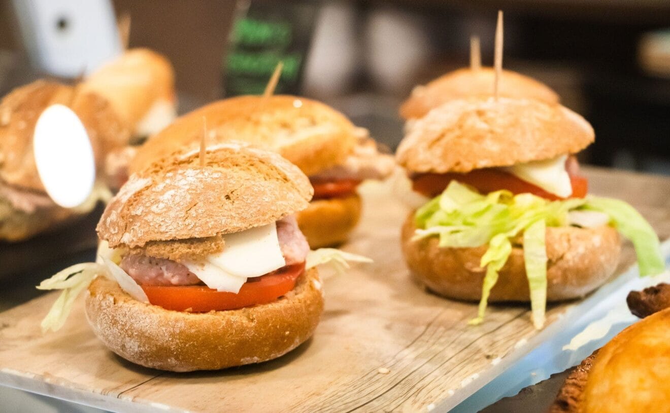 Minihamburguesas en Dénia - Canela