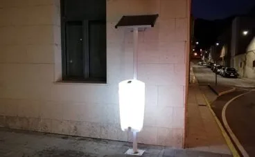 nueva papelera farola iluminada en beniarbeig