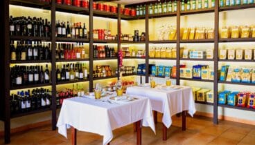 Acompaña tu plato con uno de los vino italianos de su bodega