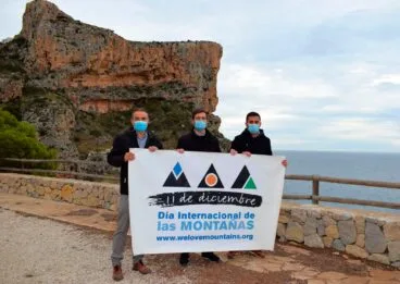 dia de las montanas en benitatxell