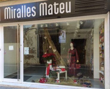 escaparate de un comercio de pego