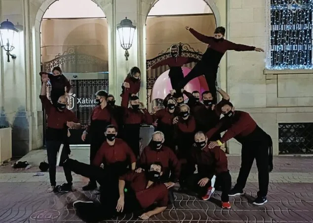 Proliferación muixeranguera en la Marina Alta: una tradición que gana seguidores 2 Imagen: La Muixeranga de Segària en su encuentro en Xàtiva