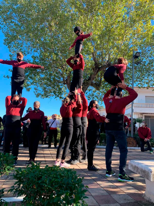 Proliferación muixeranguera en la Marina Alta: una tradición que gana seguidores 6 Imagen: Muixeranga de Segària