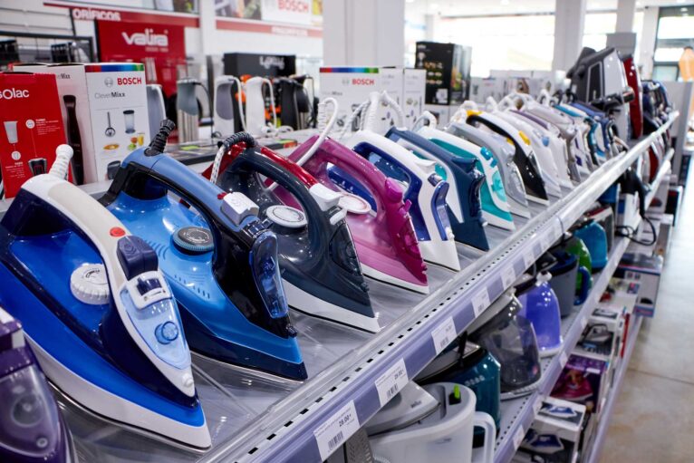Clothes irons in Pineda Appliances
