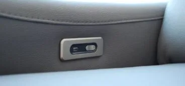 Sofá motorizado con puerto usb en OK Sofás