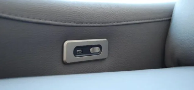 Descubre un mundo de posibilidades para tu descanso en OK Sofás 5 sofa motorizado con puerto usb en ok sofas