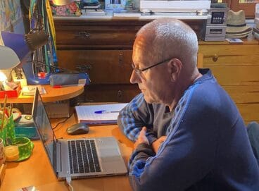 vicent grimalt trabajando de forma telematica tras dar positivo