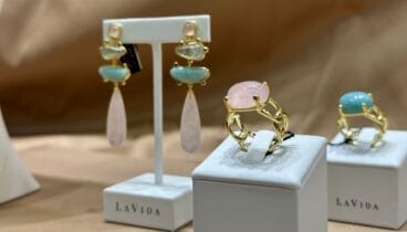 Anillos con piedras preciosas y gemas naturales