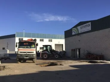 Fase de construcción de la nueva cubierta para SINMA Ondara
