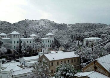 Fontilles cubierta de nieve