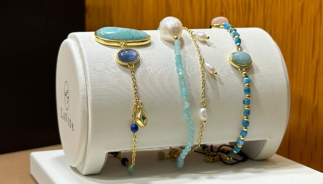 Grabado personalizado en joyas y relojes en Joyería Bonilla