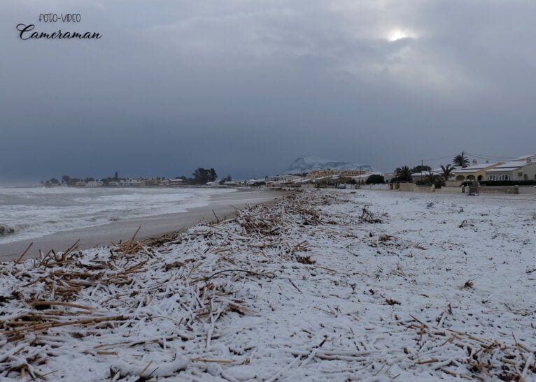 Снег и море в Альмадраве - Фото Видео Оператор