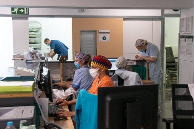 personal del hospital de denia