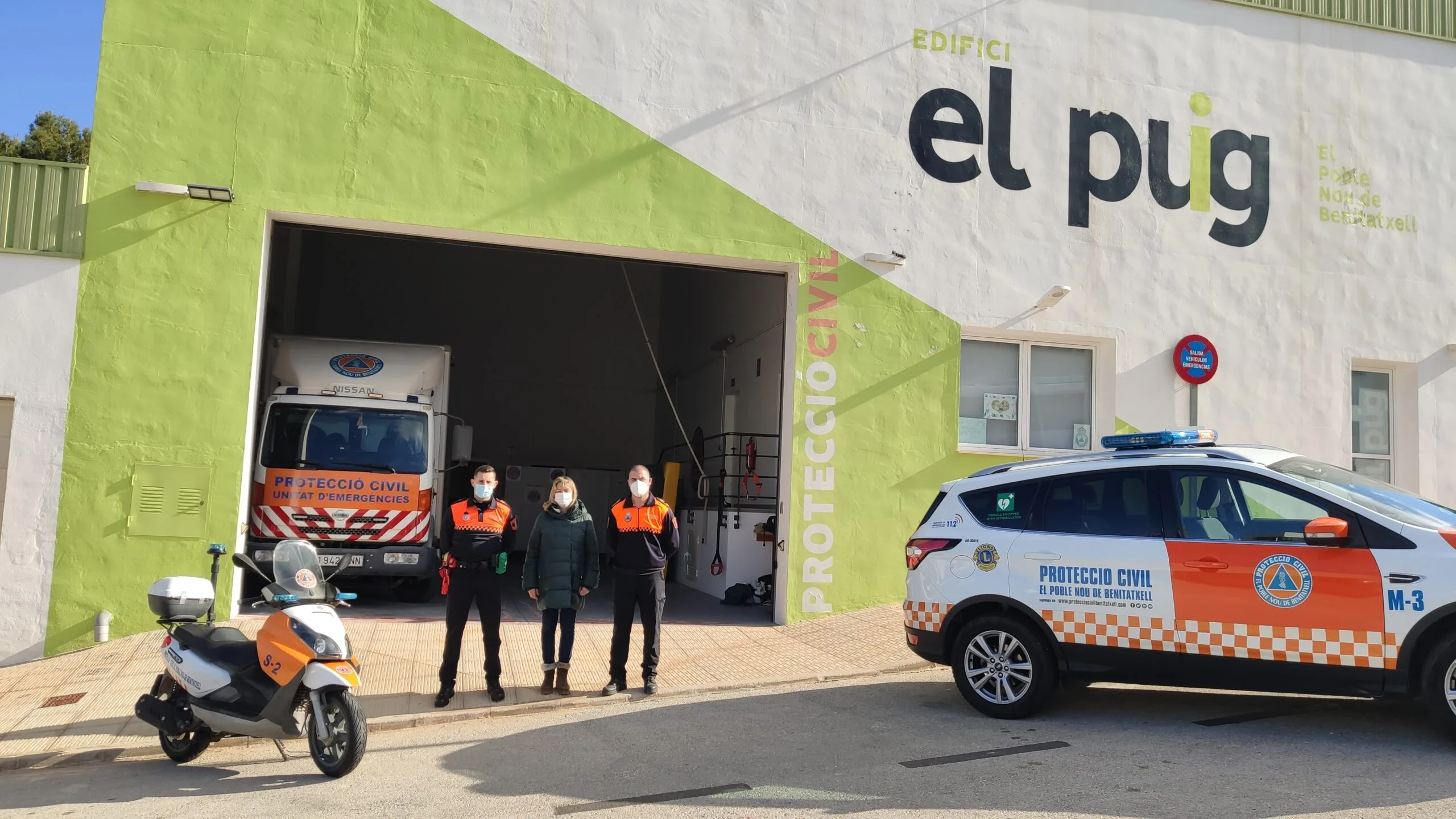 proteccion civil adquiere un nuevo vehiculo una moto scaled