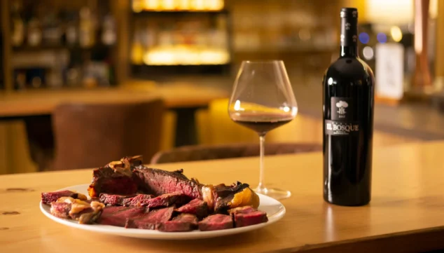 armoniza tus comidas con los mejores vinos de su bodega png
