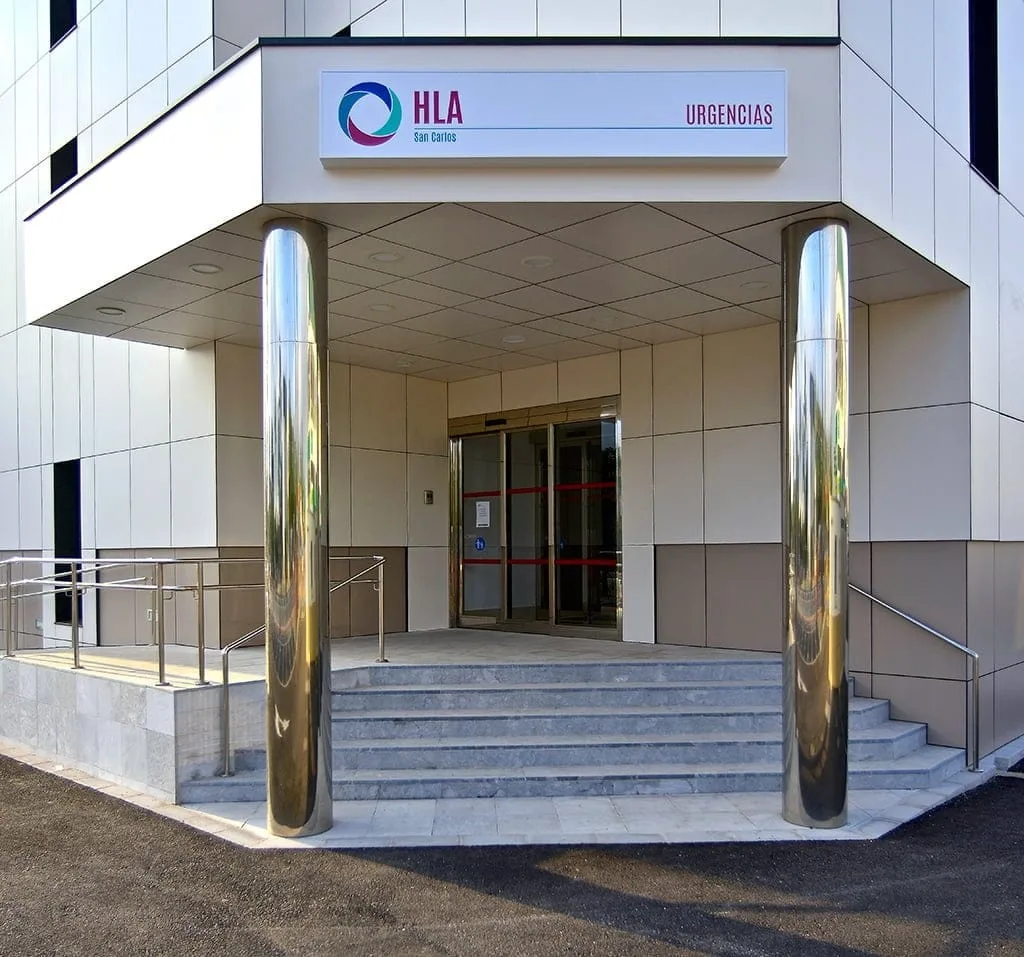 Entrada urgencias HLA San Carlos