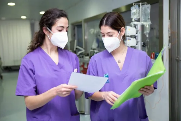 Bild: Das Team von HCB Hospitales bei der Arbeit