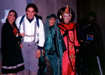 Grupo de amigos disfrazados para Carnestoltes de Pego