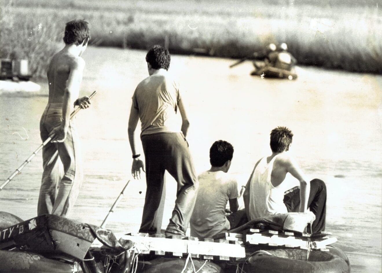 Jóvenes en la Baixada del Riu de Pego