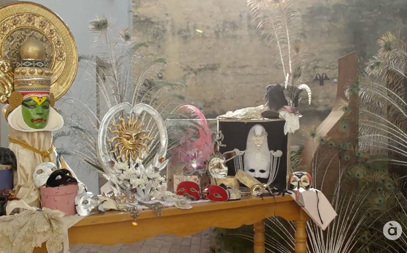 Muestra de máscaras confeccionadas para el carnestoltes de Pego