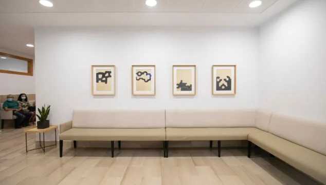 Sicherheits- und Gesundheitsprotokolle in einem privaten Krankenhaus in Denia