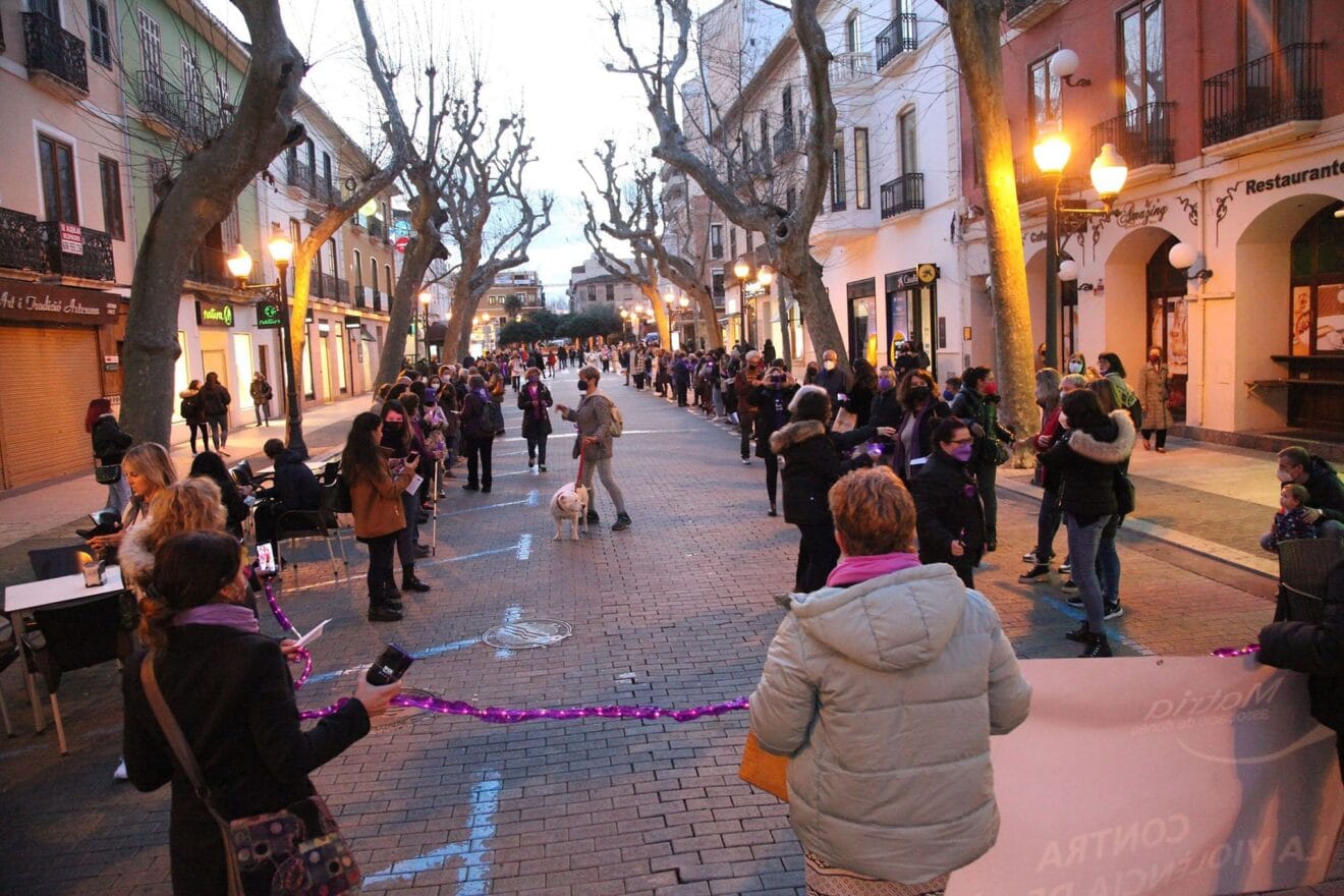 Cadena de Mujeres en Dénia 8M 2022 18