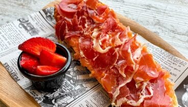 Desayunar tostada de jamón en Dénia