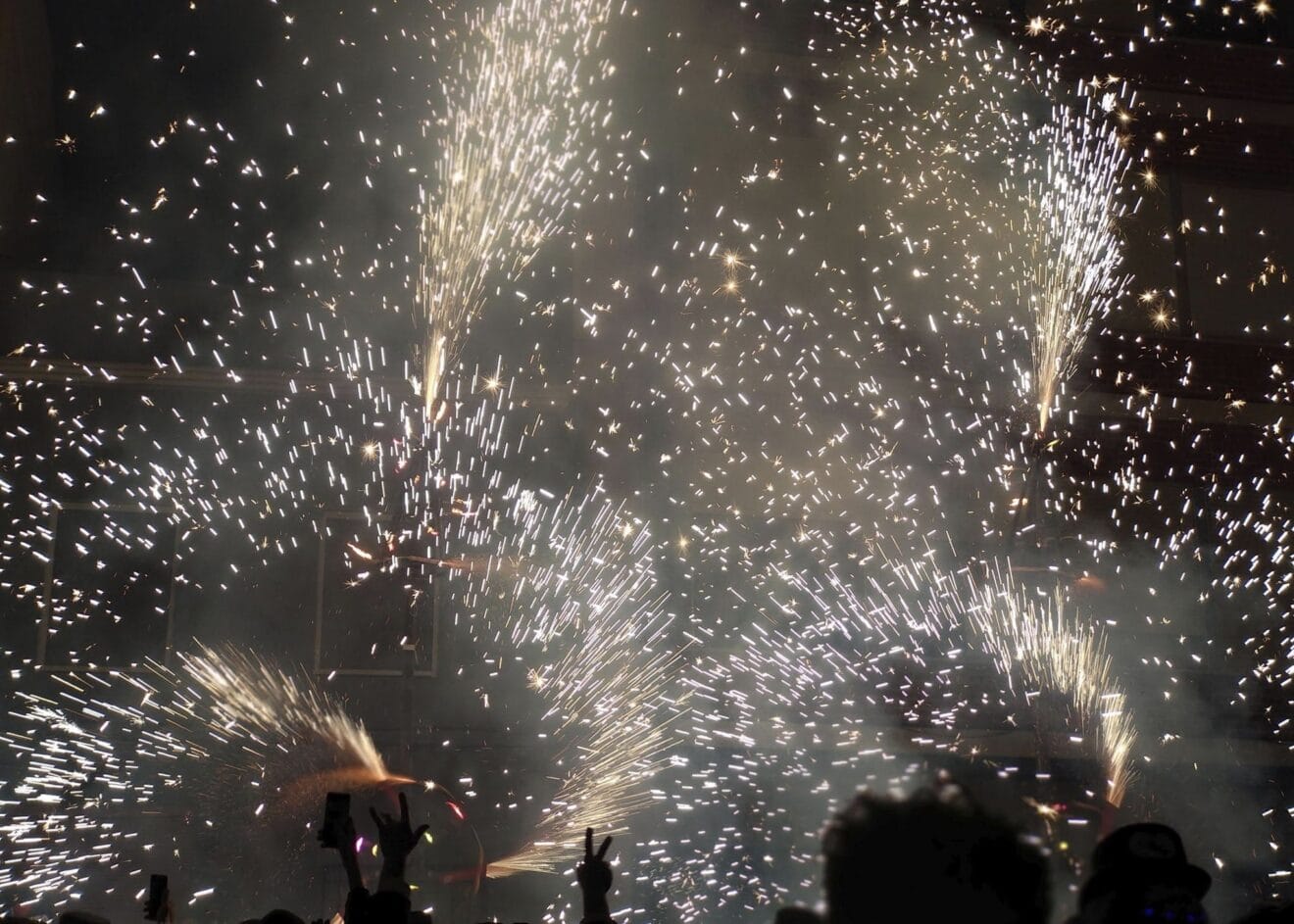 Fuegos artificiales en Pego