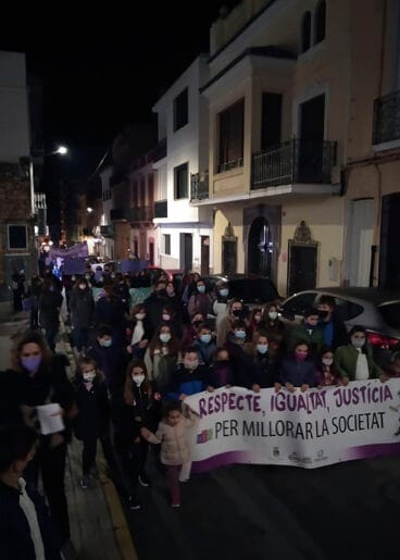 Manifestación en el 8M en Pedreguer