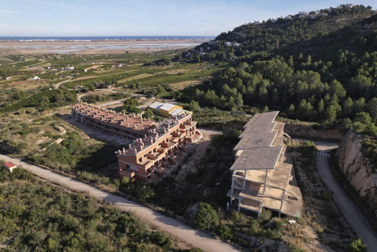 Primera parte de edificios abandonados