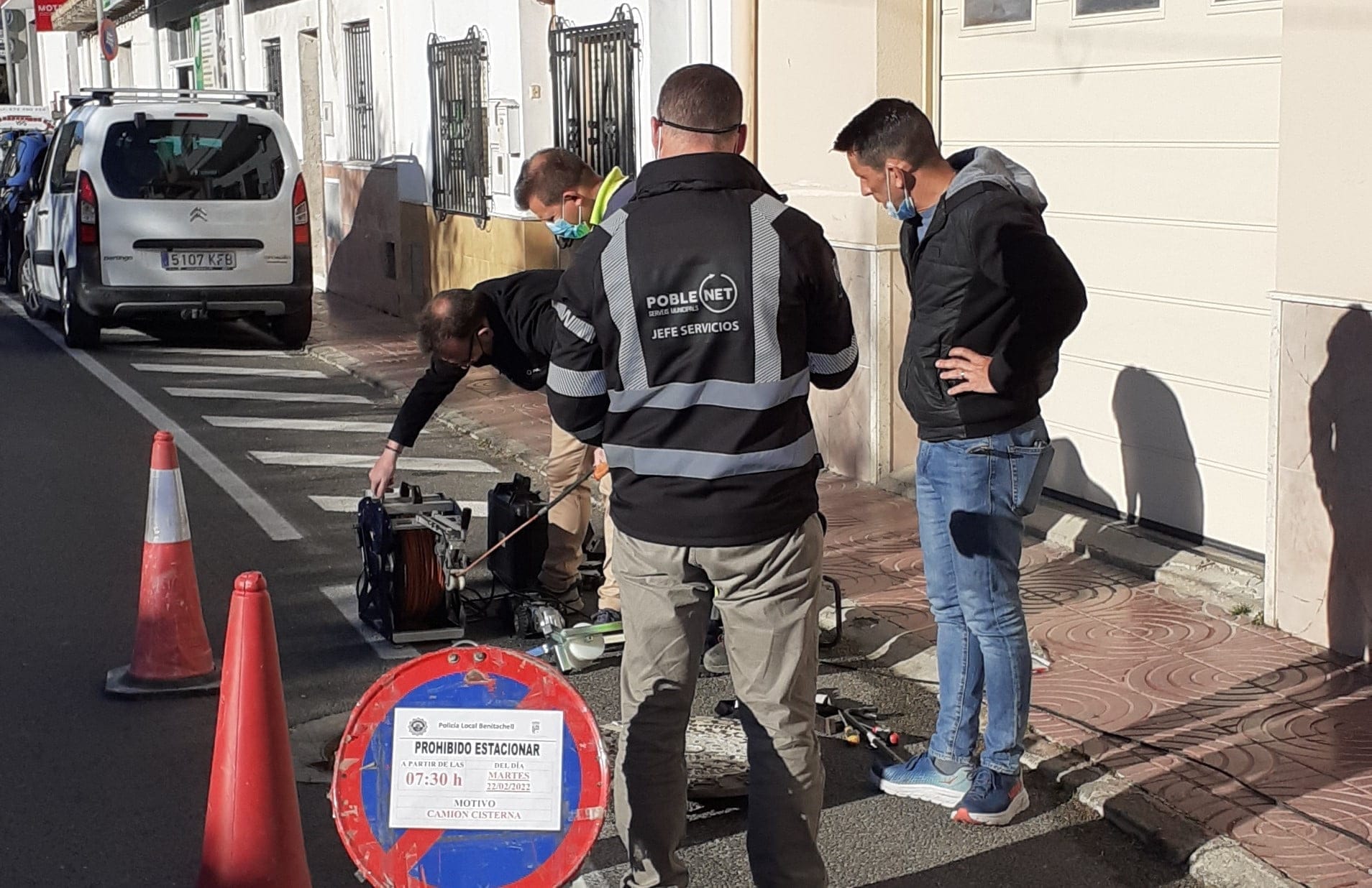 revision de alcantarillado en el poble nou de