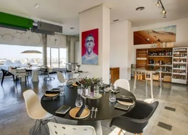 Sala del restaurante Aticcook