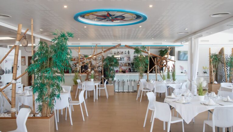 Fernando Restaurant Hall