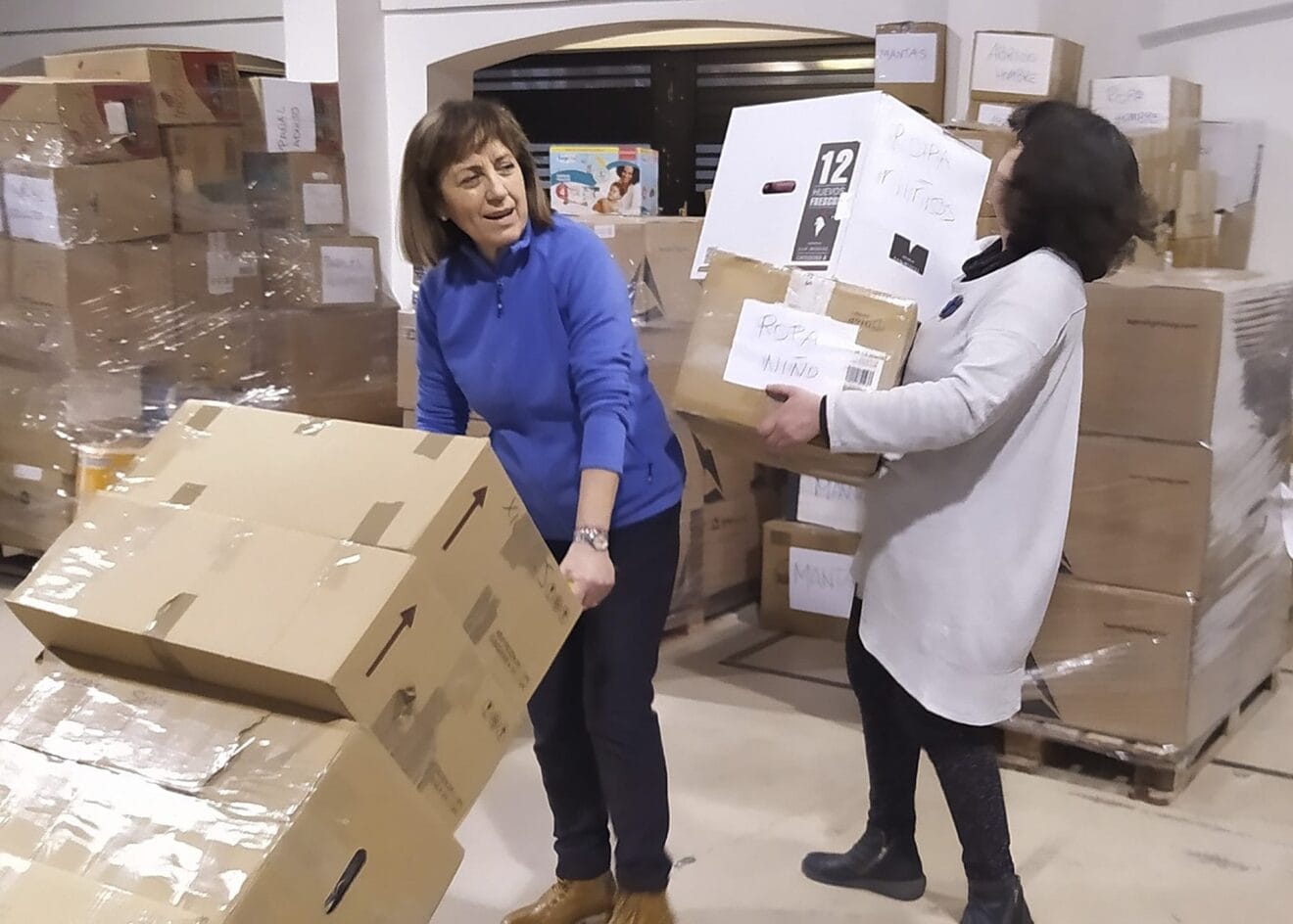 Tarea de recogida de bienes para Ucrania