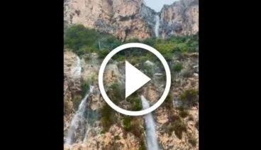 Vídeo de la cascada de agua en la cala del Moraig