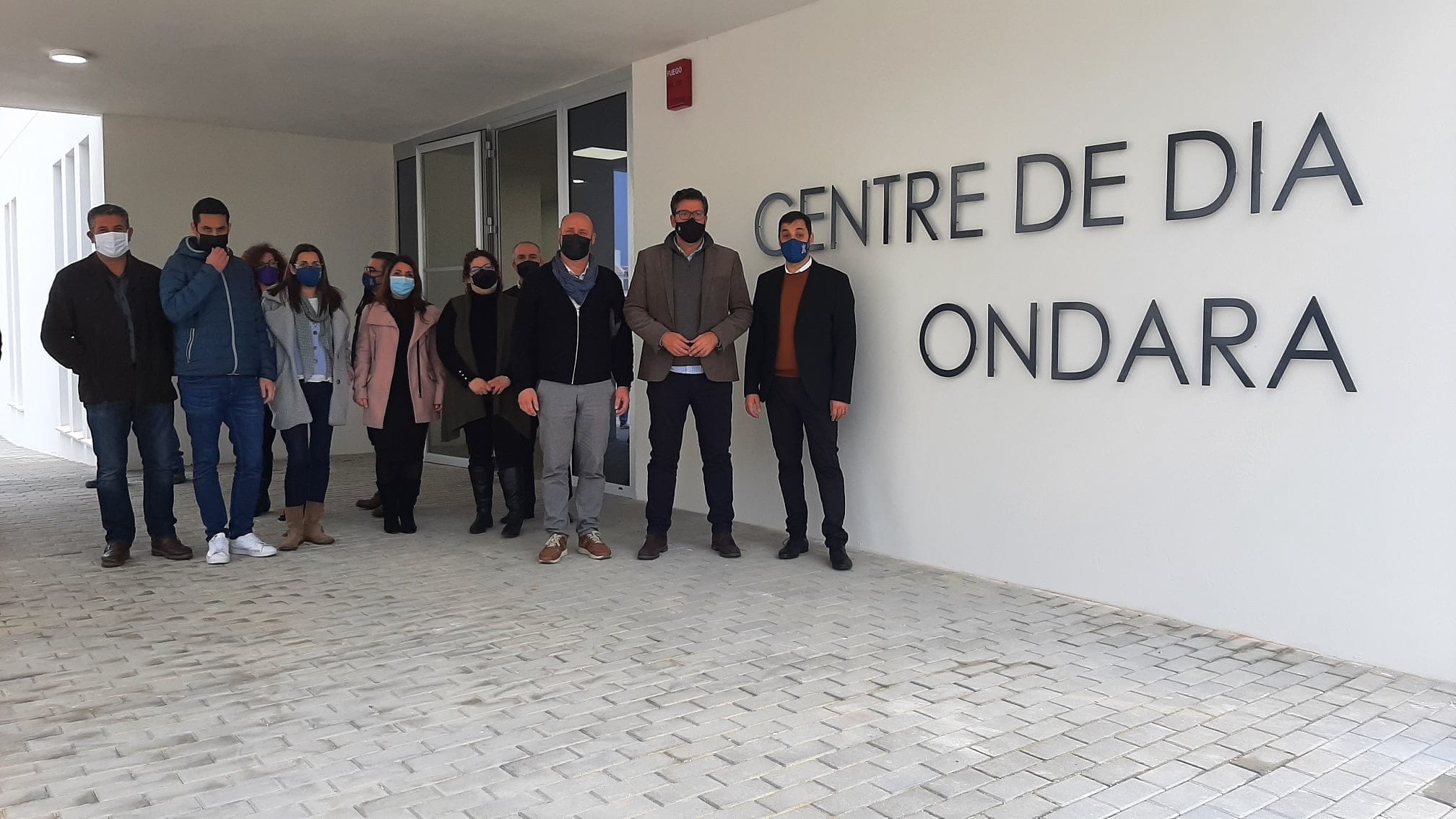 visita del diputado al centro de dia de ondara