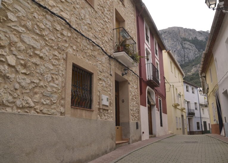Calle en Benirrama, Vall de Gallinera