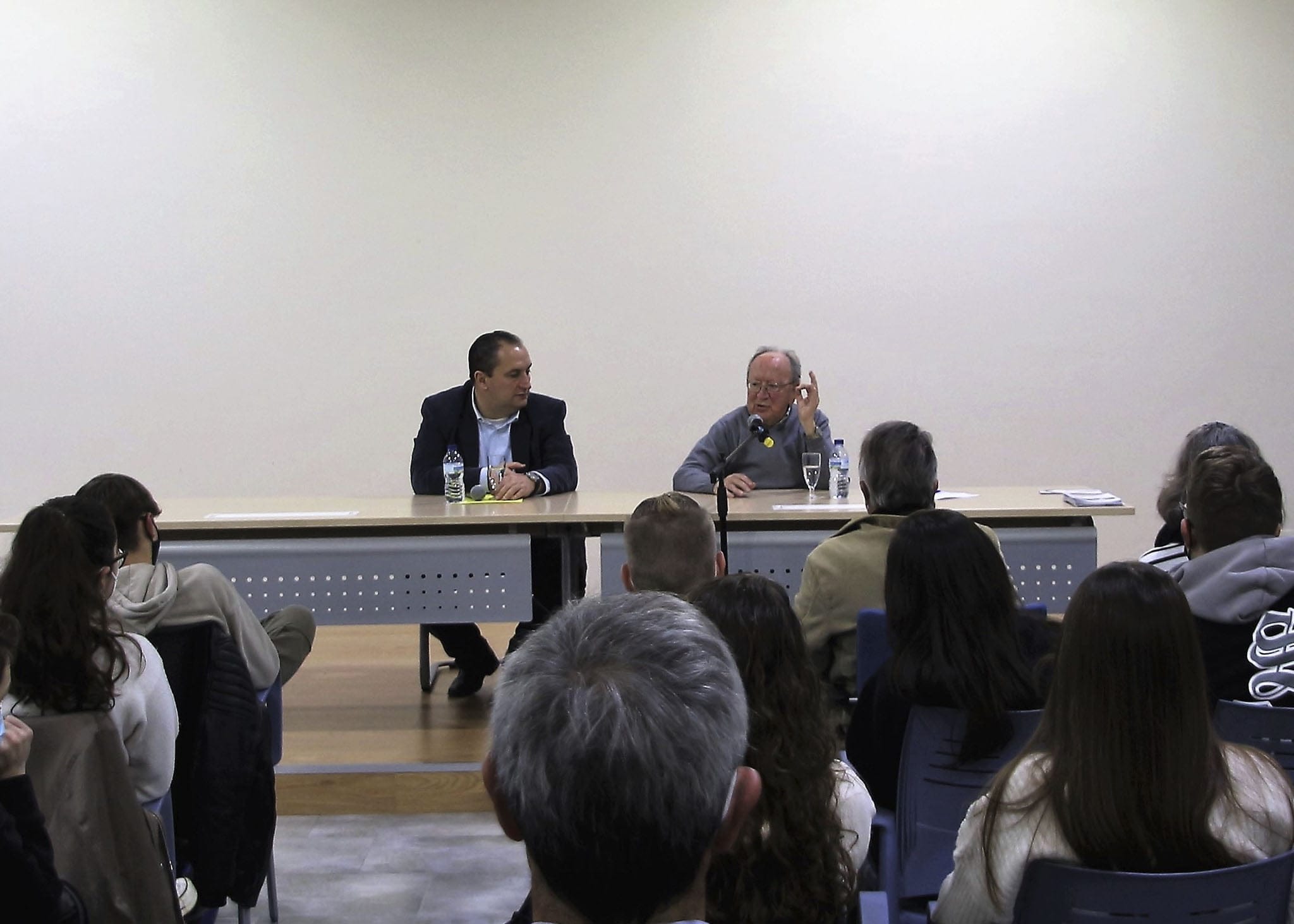 conferencia allo que representa fuster beniarbeig