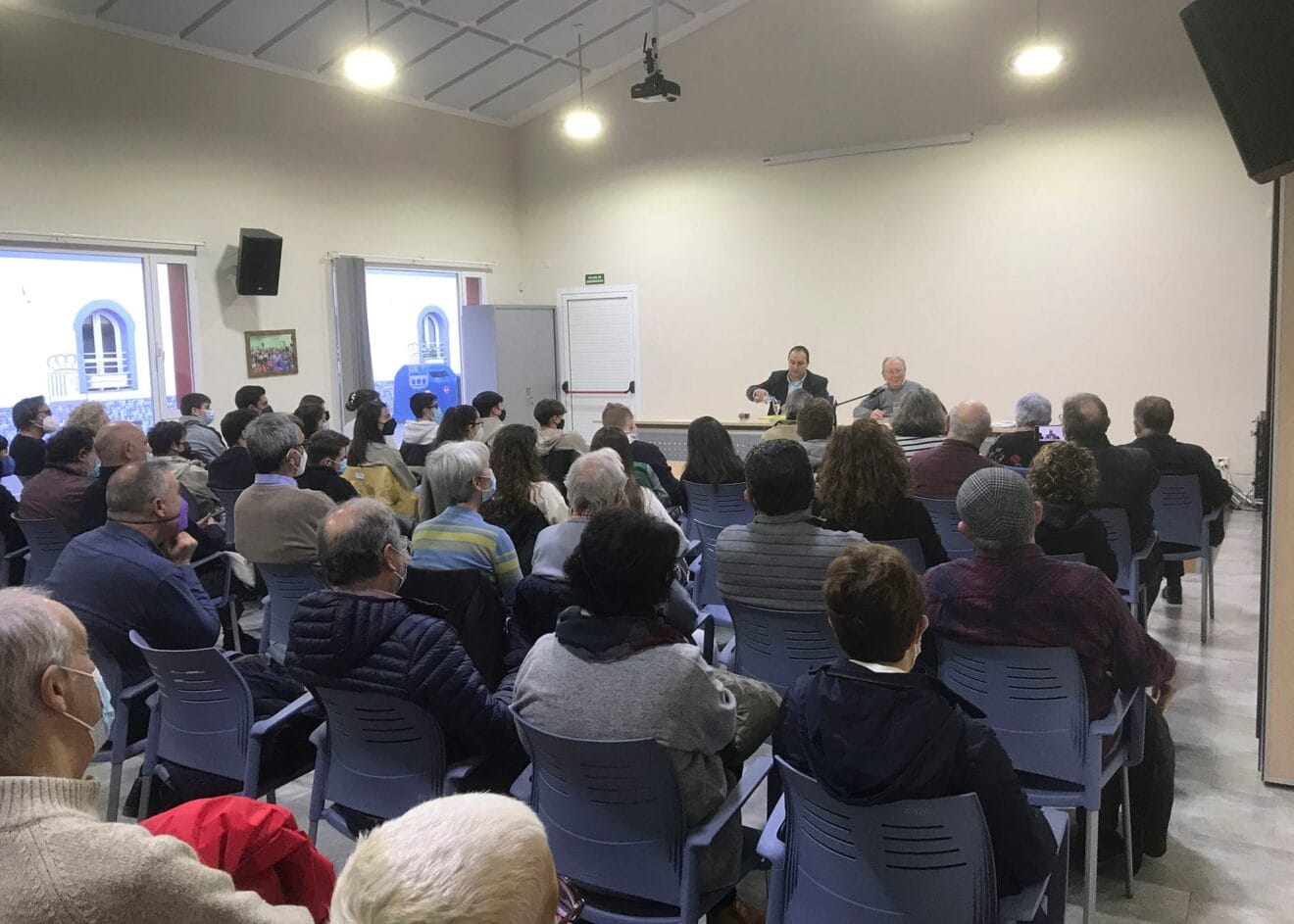 Conferencia de Joan Francesc Mira en Beniarbeig