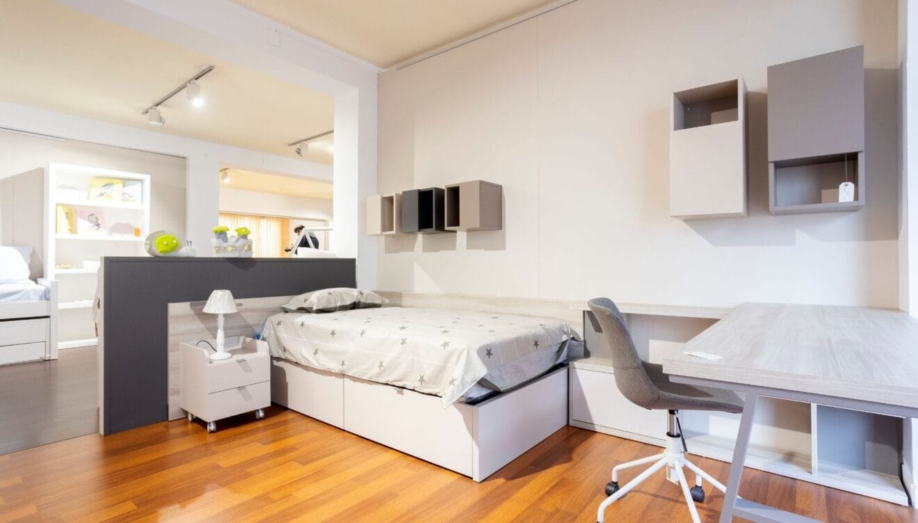 Dormitorio juvenil con escritorio - Muebles Martinez