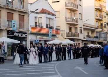 Festeros en la Bajada de Sant Vicent