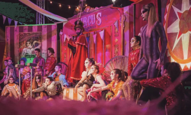 El Broadway de la Marina: Pego recupera la esencia de su mítico Carnaval 2 Imagen: Imagen: Manolo Fotógrafo Pego. Festival Arts Escéniques Pego 2020