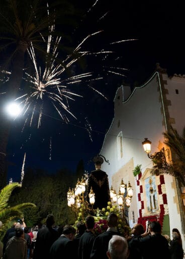 Llegada a la ermita del patrón teuladino