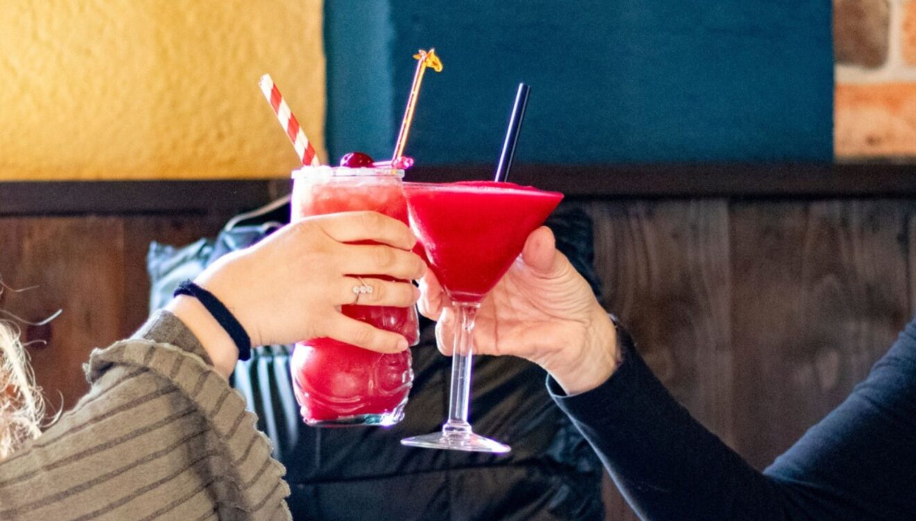 Lebhafte Abende mit Live-Auftritten